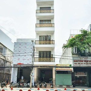 Cho thuê tòa nhà mặt tiền Trần Hưng Đạo ngay trung tâm Cần Thơ